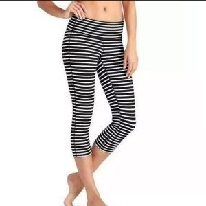 Athleta Stripes Chaturanga Capri Legging Pants (243095) Blue White Size Small